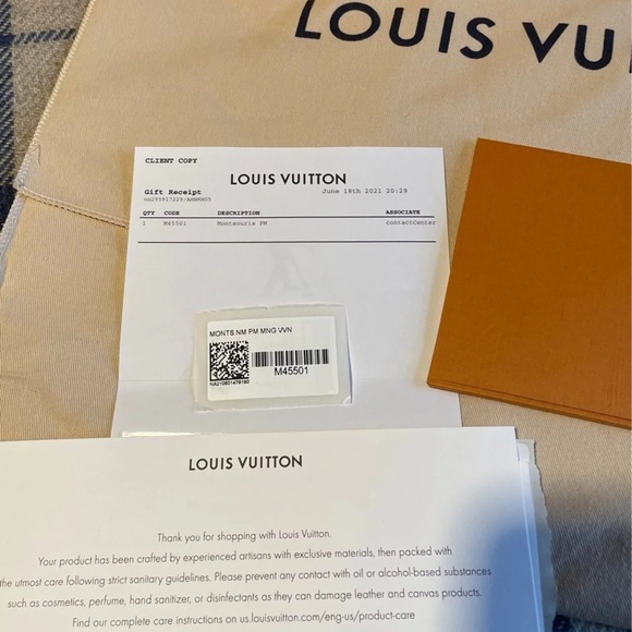 LOUIS VUITTON MONTSOURIS BB BACKPACK - Picture 2 of 13